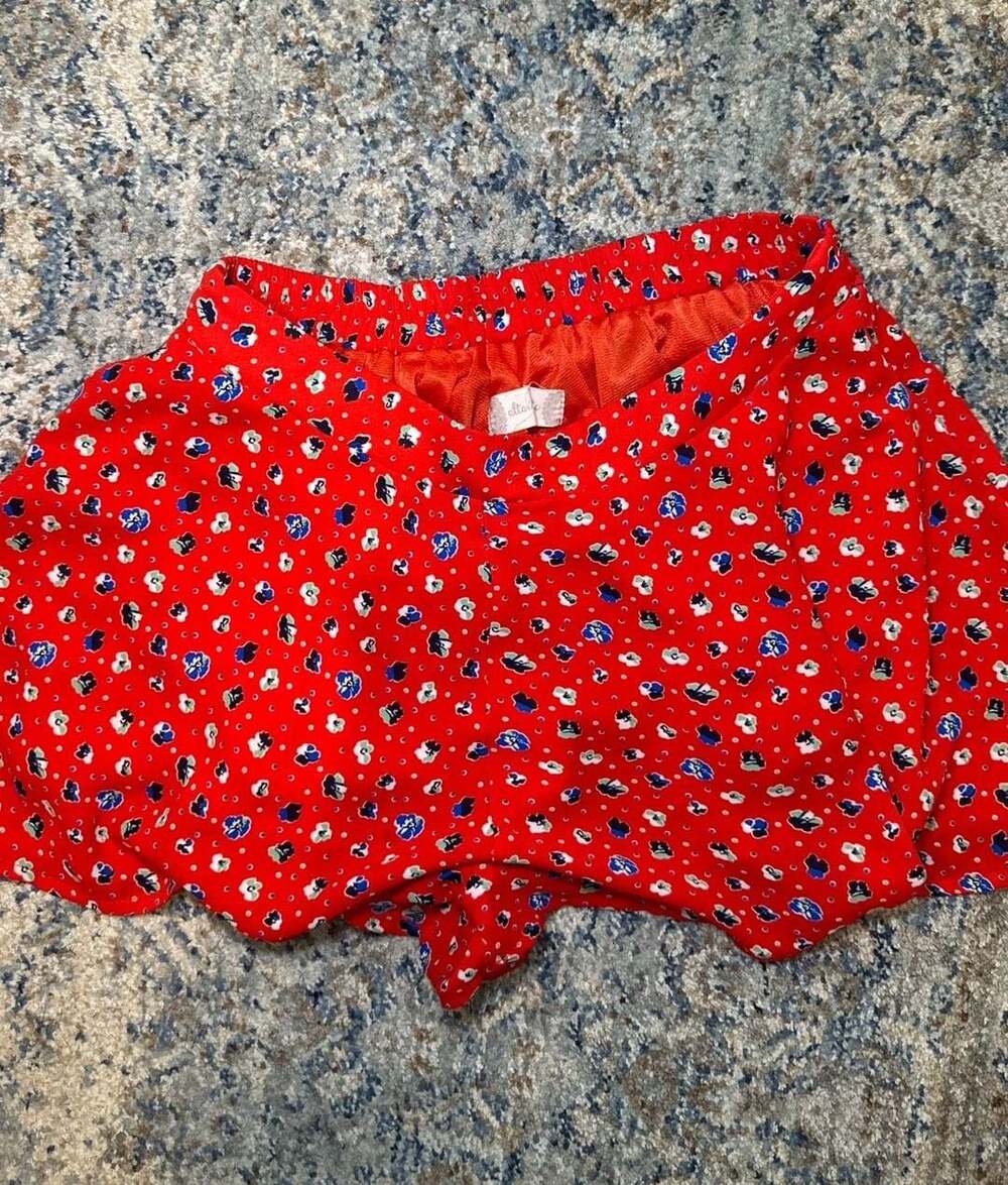 Altard State Red Floral Print Flowy Shorts Smocked Waist Size S